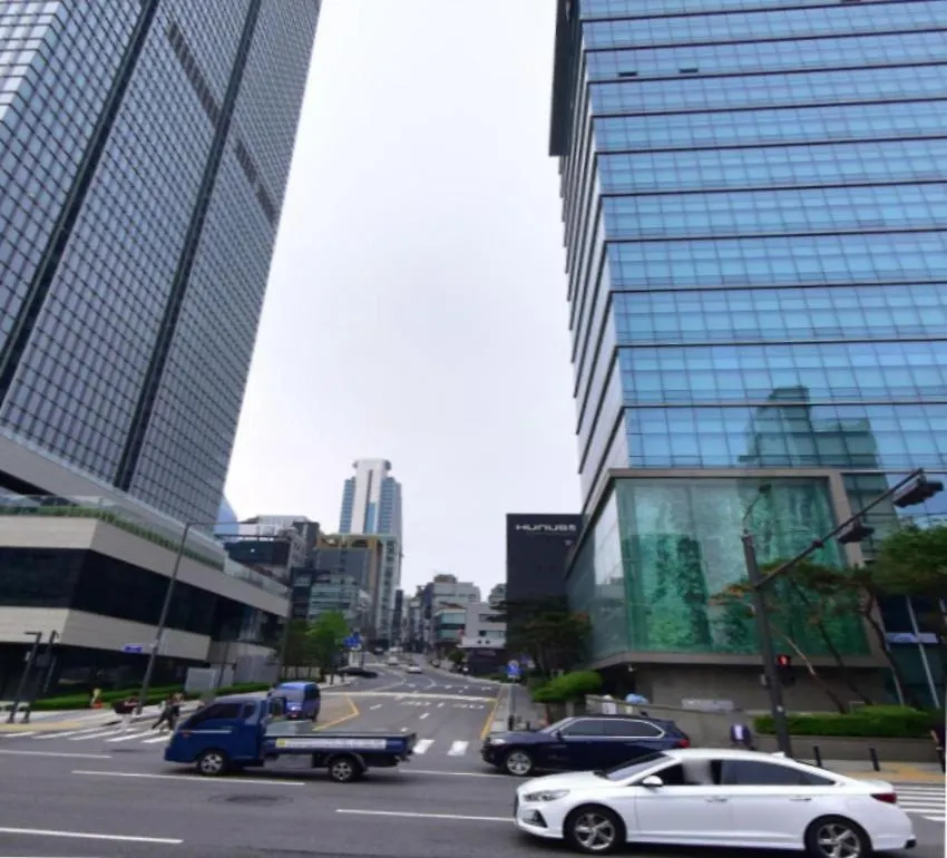 首爾 Yeoksam Molta 2汽车旅馆 汽车旅馆